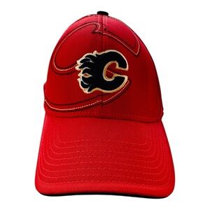 VTG Calgary Flames Face-Off Reebok OSFA Hat Cap